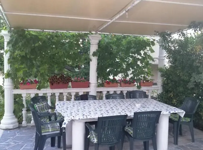 Smjestajni Objekt Padovan 4* Banjol