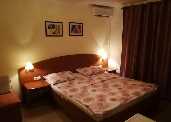 Smjestajni Objekt Padovan 4* Banjol