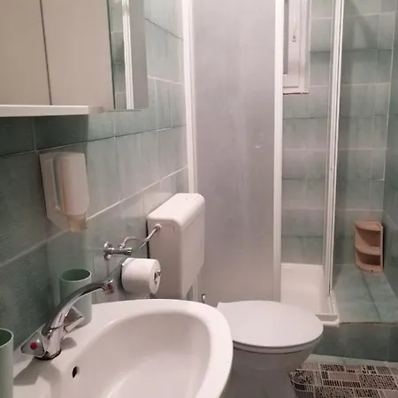 Smjestajni Objekt Padovan 4*