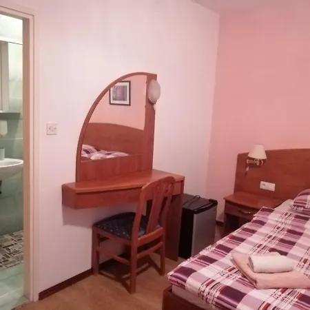 Smjestajni Objekt Padovan Banjol