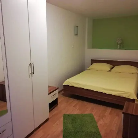 Smjestajni Objekt Padovan 4*
