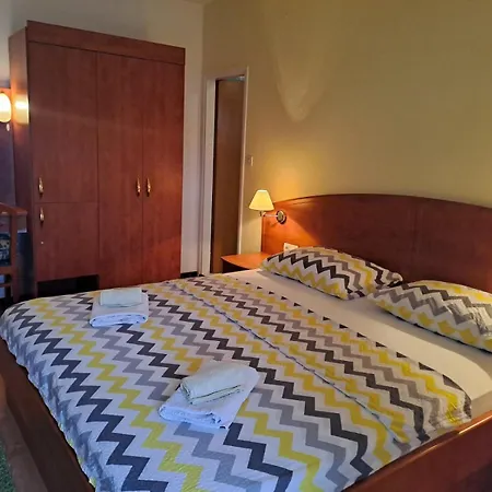 Smjestajni Objekt Padovan 4* Banjol