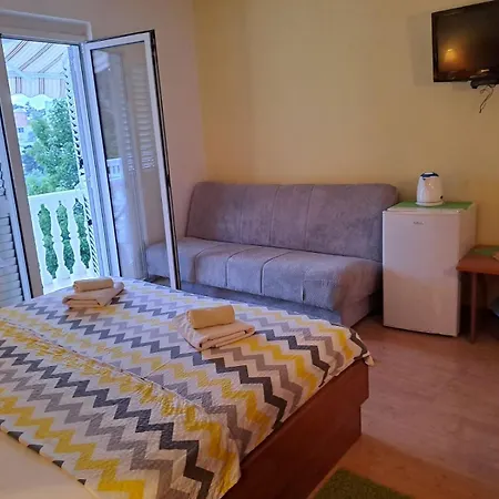 Pensjonat Smjestajni Objekt Padovan Banjol