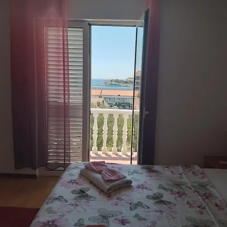 Smjestajni Objekt Padovan Pensjonat 4*