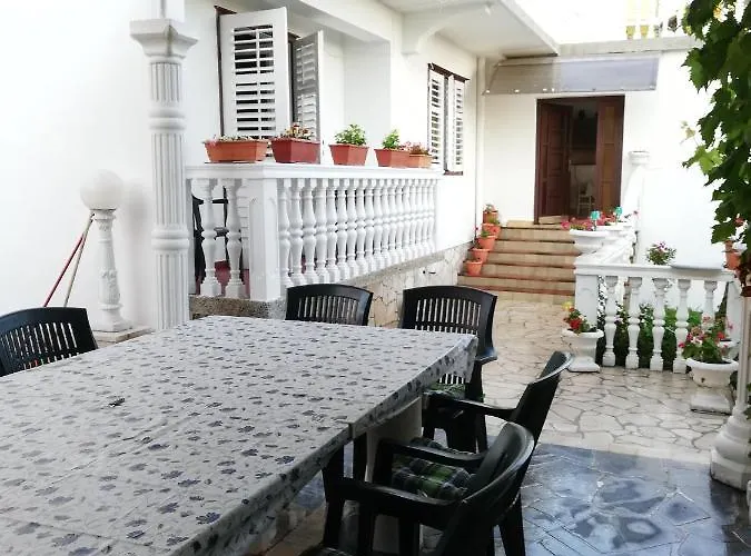 Maison d'hôtes Smjestajni Objekt Padovan Banjol